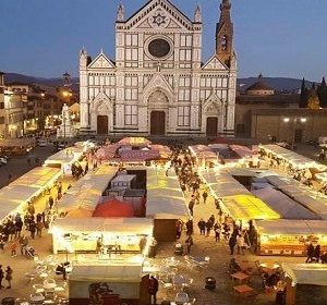 weihnachtsmarkt mercato di natale piazza santa croce firenze